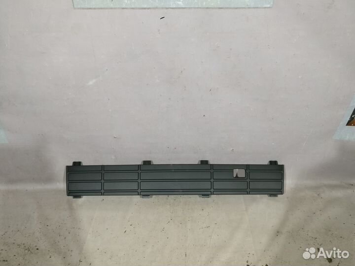 Поло 2015- Решетка в бампер зимняя заглушка 13572