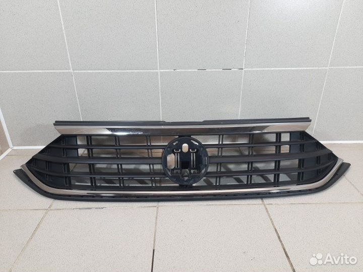 Решетка радиатора Volkswagen Polo 6