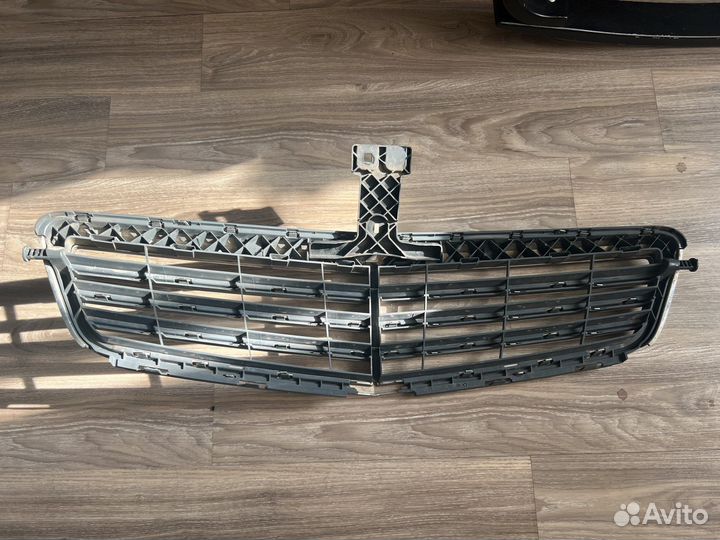 Решетка радиатора mercedes w204