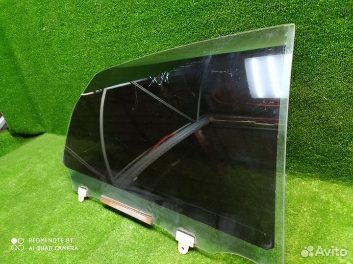 Стекло двери заднее правое Nissan Teana J32