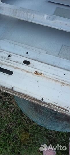 На сдвижную дверь t5 правая под восстановление