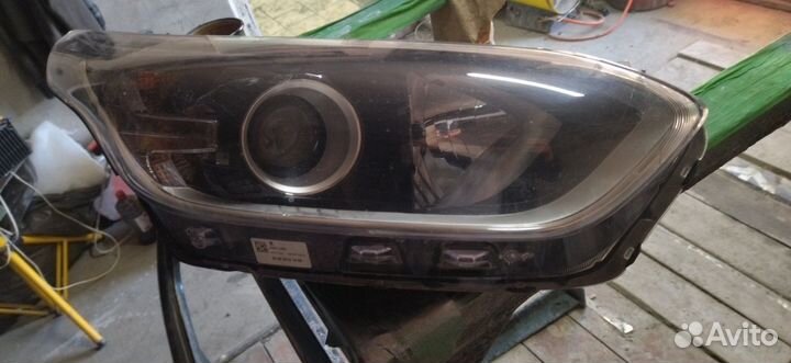Фара правая kia ceed 3 передняя