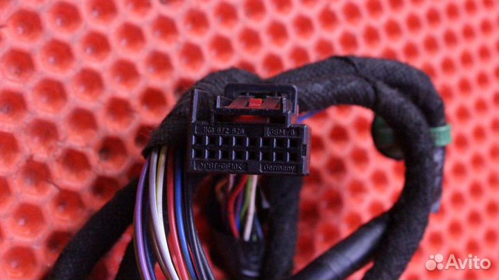 Зеркало заднего вида боковое правое Volkswagen Pas