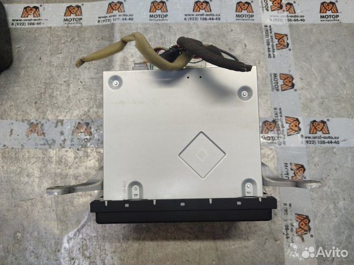 Магнитола Toyota Avensis 3 седан 1.8 2ZR-FAE 2010