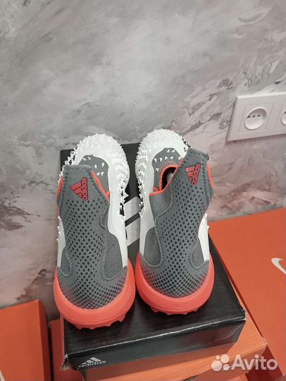 Сороконожки Adidas Predator