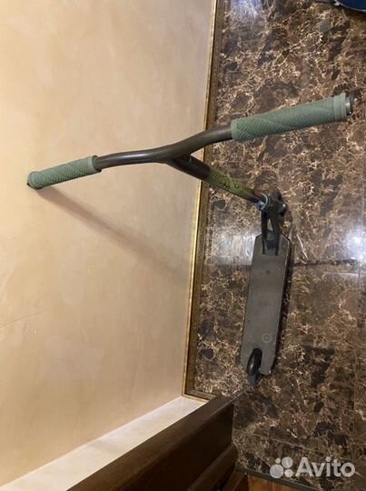 Трюковой самокат district