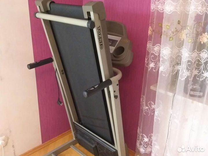 Электрическая беговая дорожка