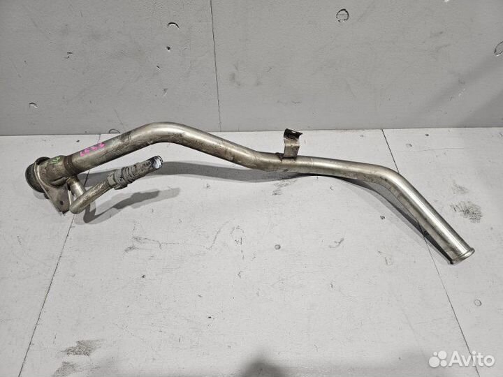 Заливная горловина Land Rover Range Rover Evoque