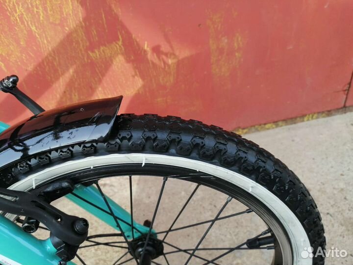 Детский велосипед 16