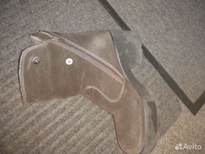 Полуботинки зимние женские