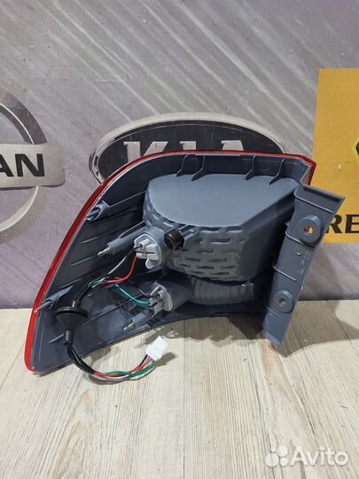 Фонарь задний Kia RIO 3 Лев