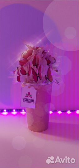 Букет из розовых бабочек