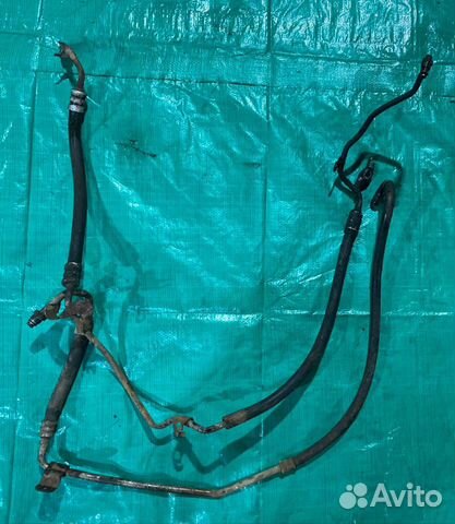 Трубки Гура Renault Logan 1