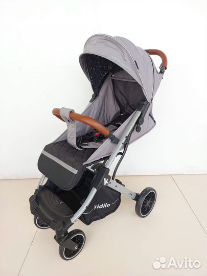 Прогулочная коляска kidilo