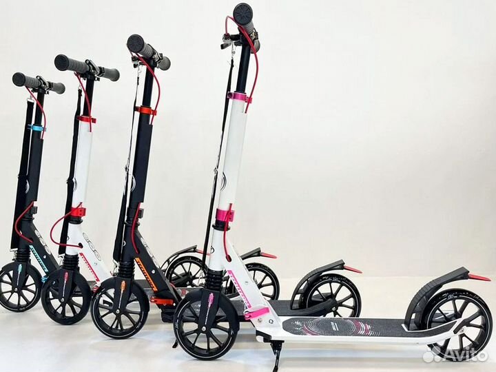 Самокат с ручным тормозом взрослый детский