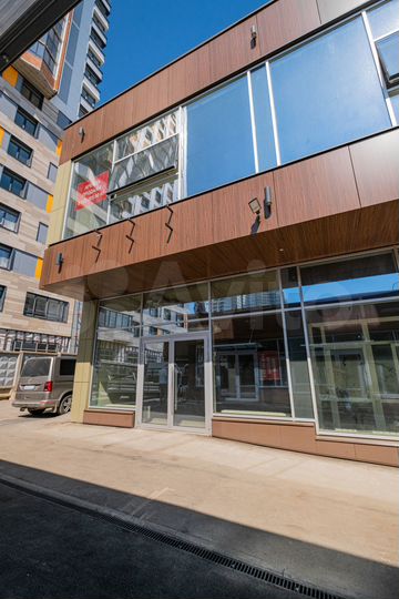 Коммерческое помещение 164 м²