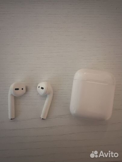 Беспроводные наушники apple airpods 1