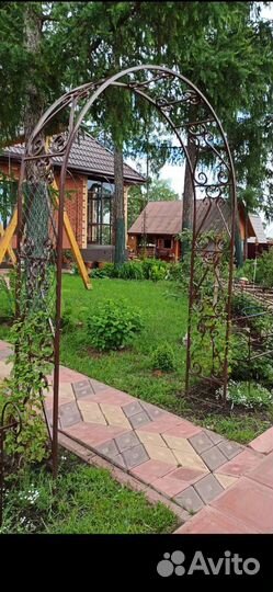 Арка садовая кованная
