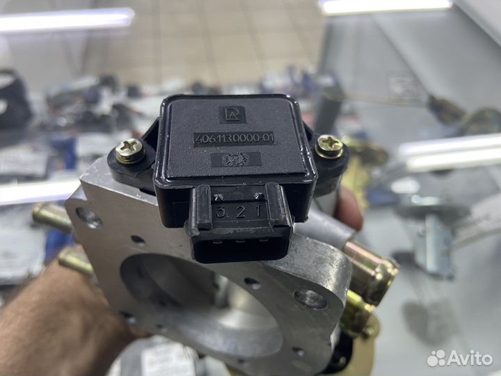 Дроссель с датчиком умз-4216 3302Бизнес Евро-3