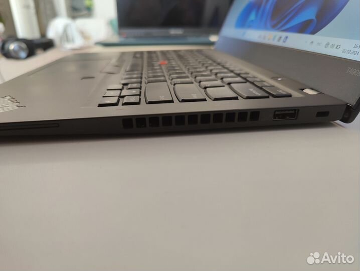 Ноутбук lenovo thinkpad t490s