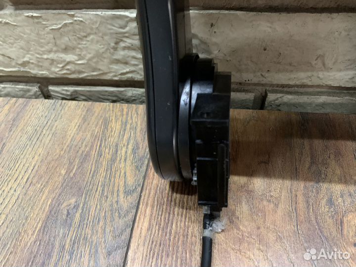 Hyundai Equus монитор автомагнитолы