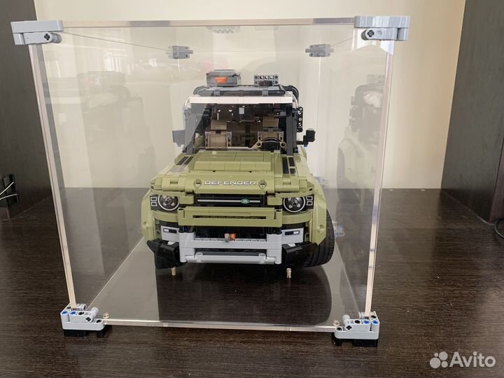Lego technic 42110 land rover defender