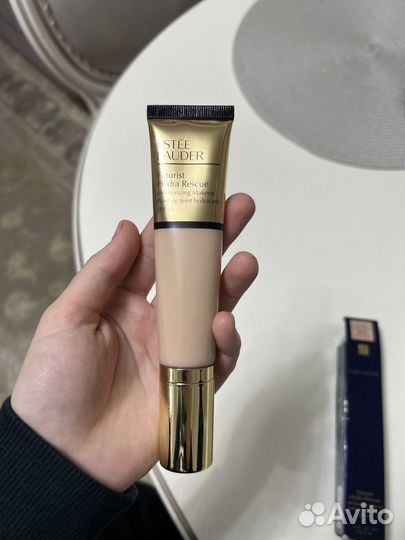 Тональный крем estee lauder futurist 2n1