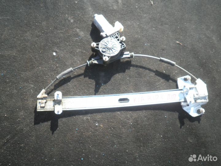Стеклоподъемник передний правый Kia Rio II