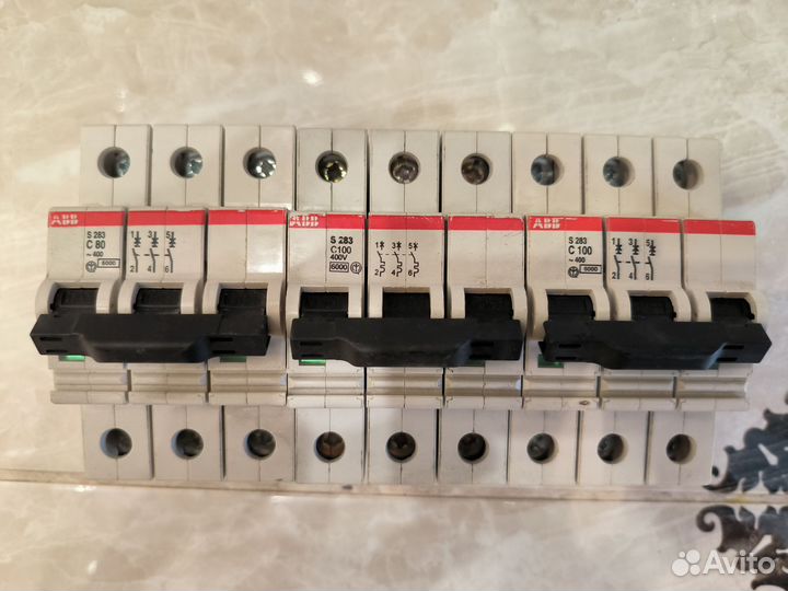 Автоматический выключатель abb s283 c 100.с80