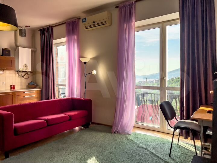 4-к. квартира, 94 м², 5/6 эт.