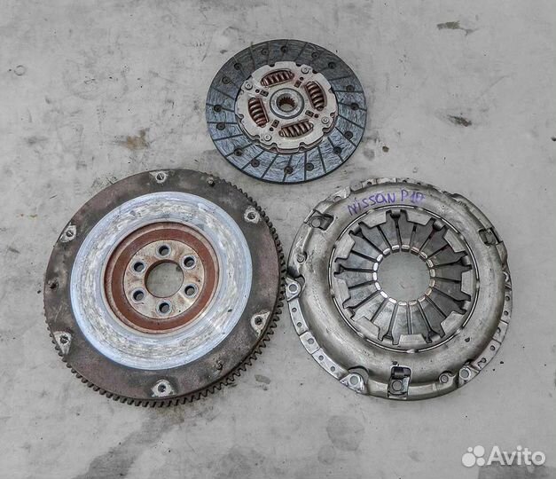 Маховик Nissan Primera P10