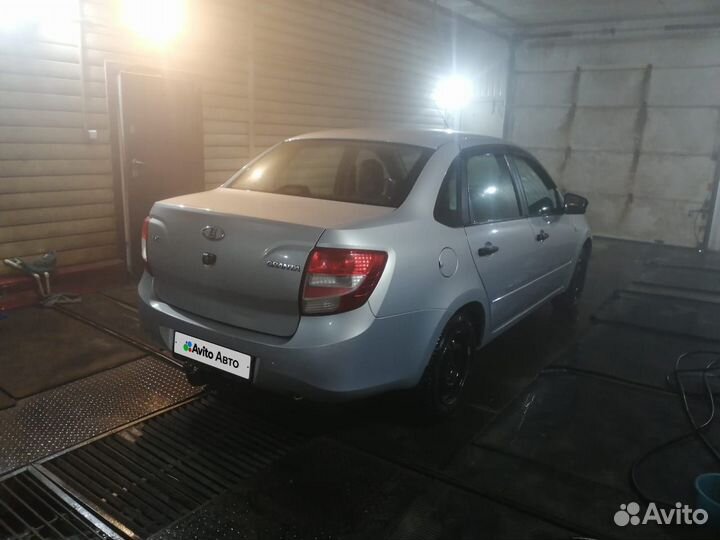 LADA Granta 1.6 МТ, 2018, 196 700 км