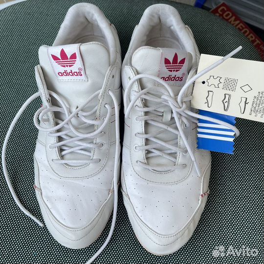 Кроссовки оригинал adidas. На 39-40р.кожа нат