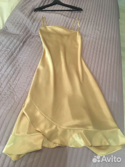 Платье вечернее