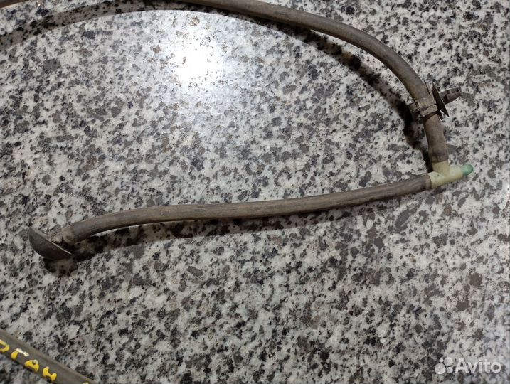 Форсунки омывателя лобового стекла Renault Logan2