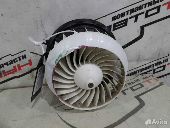 Моторчик печки mercedes AMG GT C-class CLS-class E