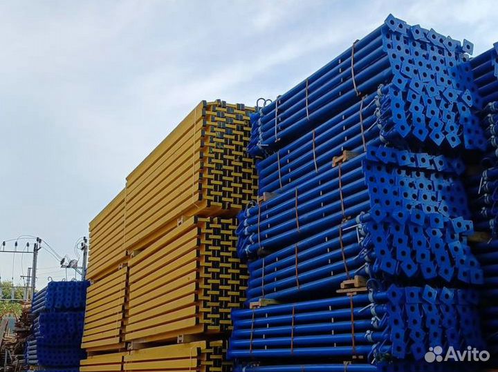 Аренда опалубки для перекрытий / Строительные леса