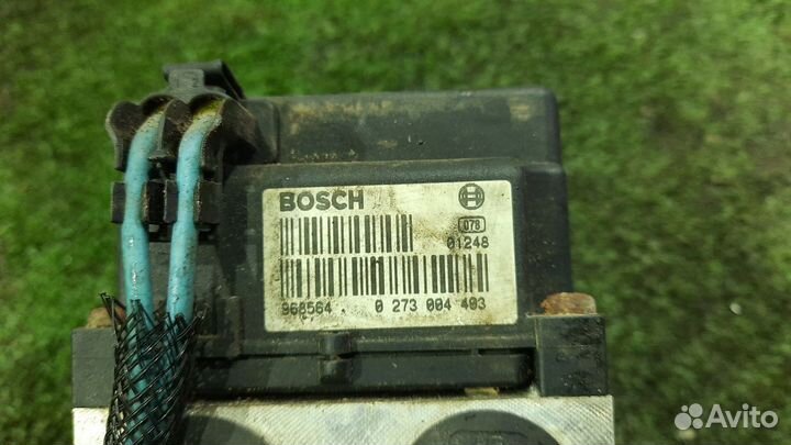 Блок насос контроллер ABS Nissan Primera P11