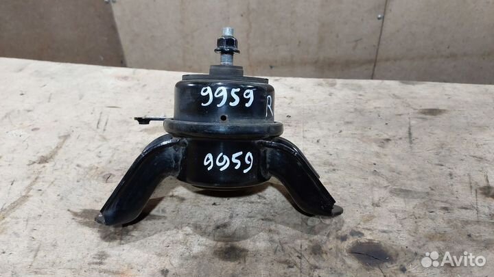 Опора двигателя правая Kia Optima 3 TF G4KE