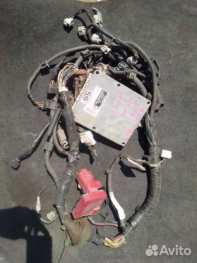 Продам на toyota platz/vitz коса с компьютером