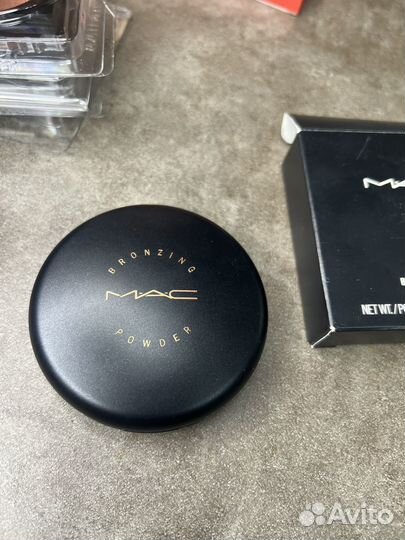 Пудра бронзатор Mac Refined golden