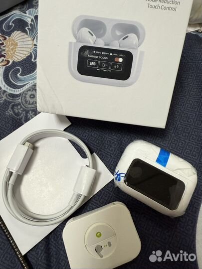 Наушники с сенсорным экраном