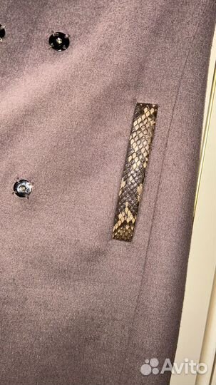 Безрукавка пальто