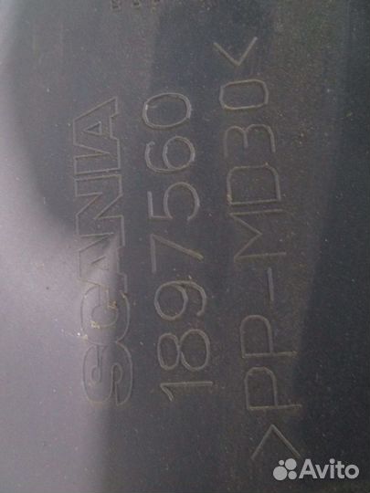 Обшивка двери правая Scania 1486793