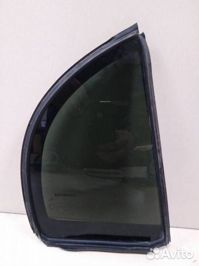 Стекло двери задней правой форточка Honda Civic 4D