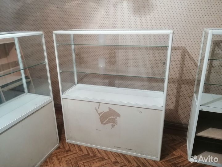 Шкаф