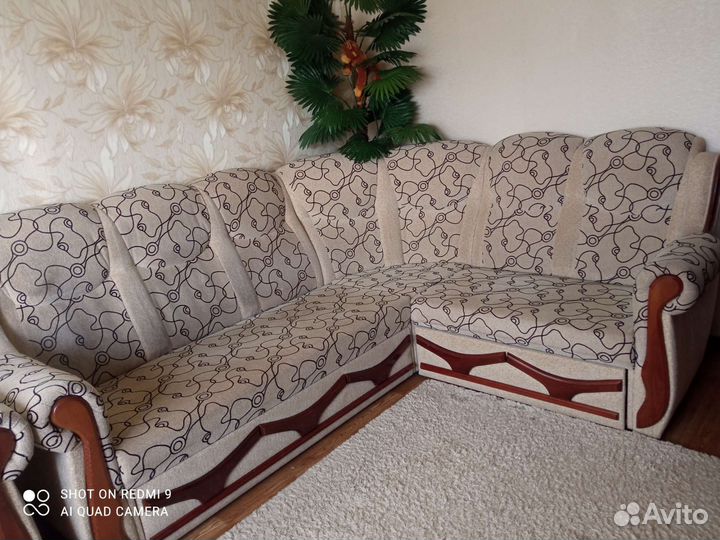 Угловой диван бу