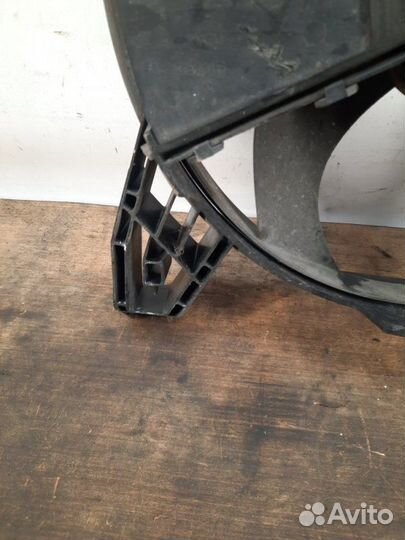 Вентилятор радиатора Nissan Micra хэтчбэк 3 дв