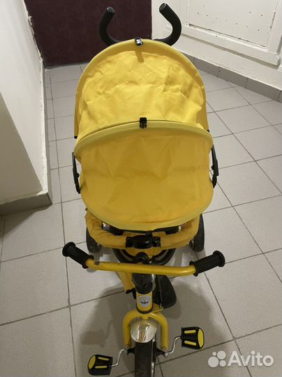 Трехколесный велосипед