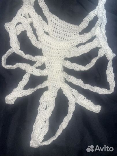 Вызаная накидка желетка скелет